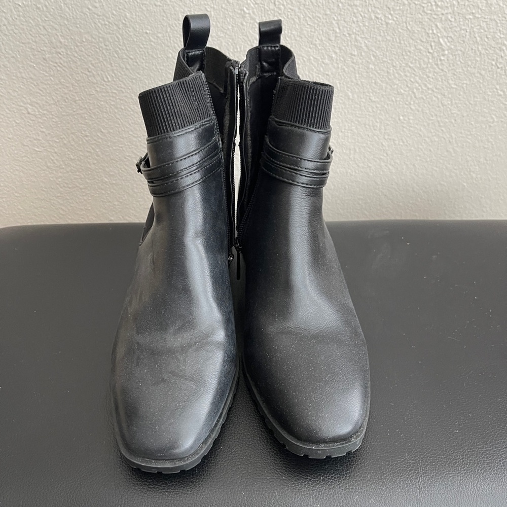 Anne Klein Black Leather Women’s Boots Size 7